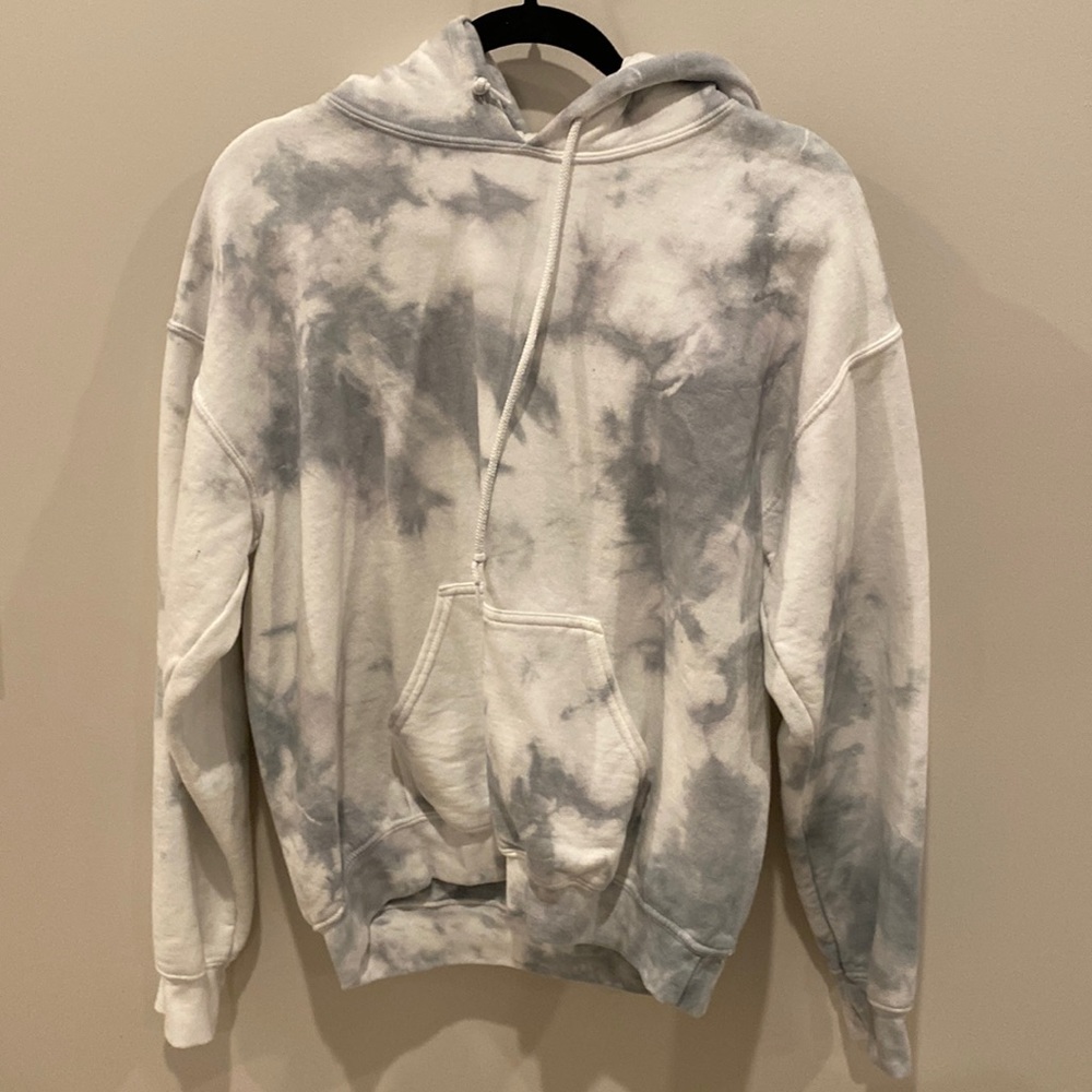 WHITE TIE DYE HOODIE!